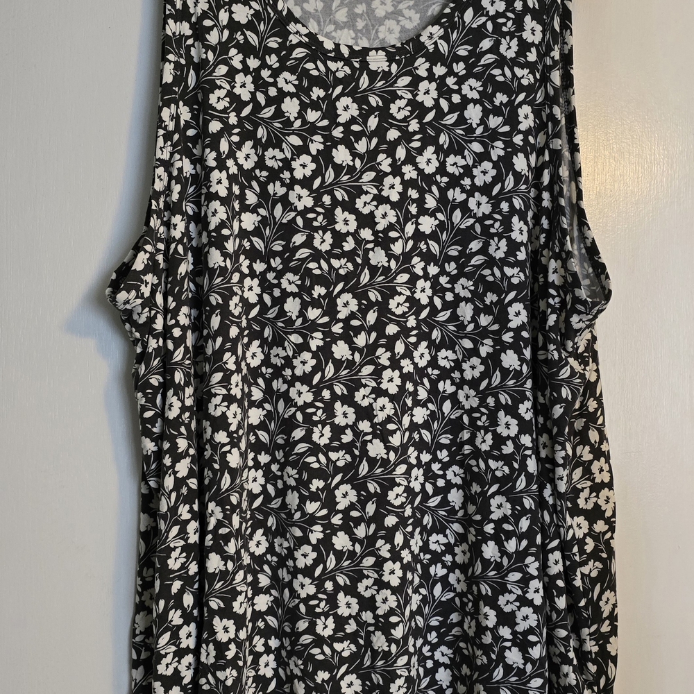 Floral Sleeveless Top - Black and White